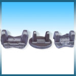 FLANGE YOKES 